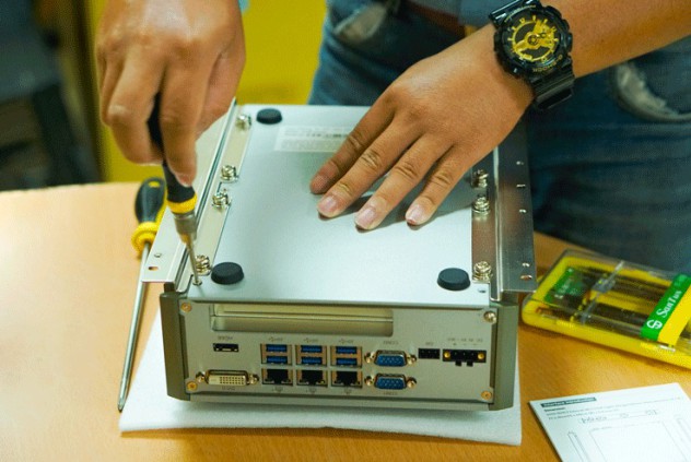 Kiểm tra lỗi và khắc phục sự cố của Máy tính công nghiệp và Panel PC